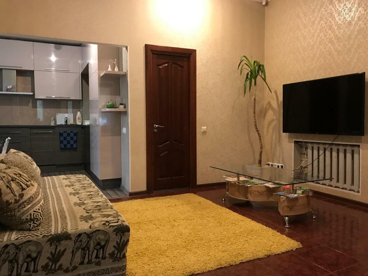 Apartamento Daugavpils Exterior foto